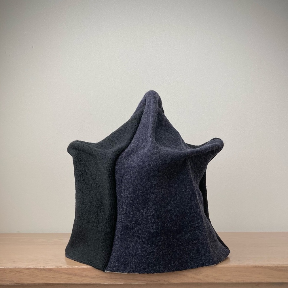 artist japanese boro 100% merino wool sweater hat patchwork cloche blue black - Picture 7 of 8